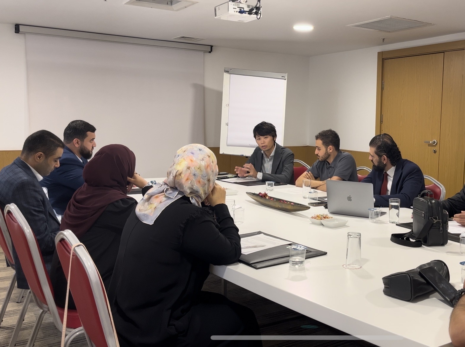 パレスチナの若者リーダーたちによる分断を乗り越えるための対話と東京宣言の作成