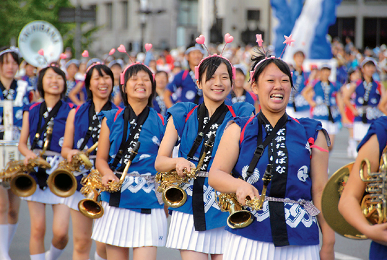 京都橘高等学校 吹奏楽部・バトン部